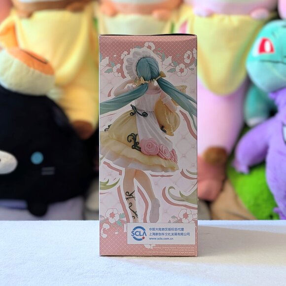 Amazon.com: Hatsune Miku Wonderland Figure Sleeping Beauty  Taito Wonderland Hatsune Miku Sleeping Beauty Figure